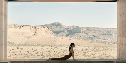 Kendall Jenner Yeniden "Alo" Kampanyasında