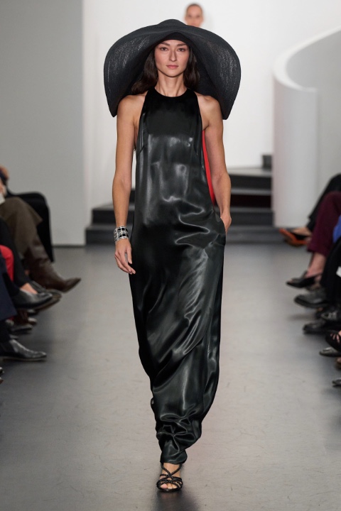 New York Moda Haftası: Ralph Lauren İlkbahar/Yaz 2026  / 19