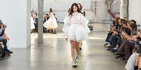 Paris Moda Haftası: Cecilie Bahnsen İlkbahar/Yaz 2026