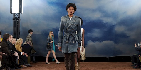 Londra Moda Haftası: Burberry İlkbahar/Yaz 2026