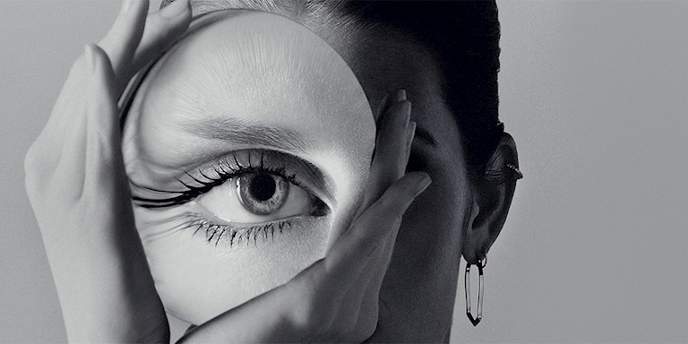 Ünlü İsimlerin Astrolojik Haritaları