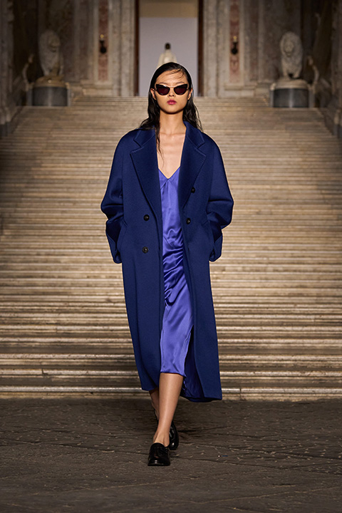 Max Mara 2026 Resort Koleksiyonu Napoli’de Tanıtıldı / 31