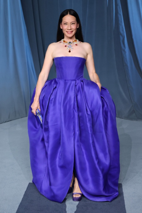 Academy Museum Gala 2025: Hollywood’un Yıldızları ve Moda Dünyası Los Angeles’ta Buluştu / 22