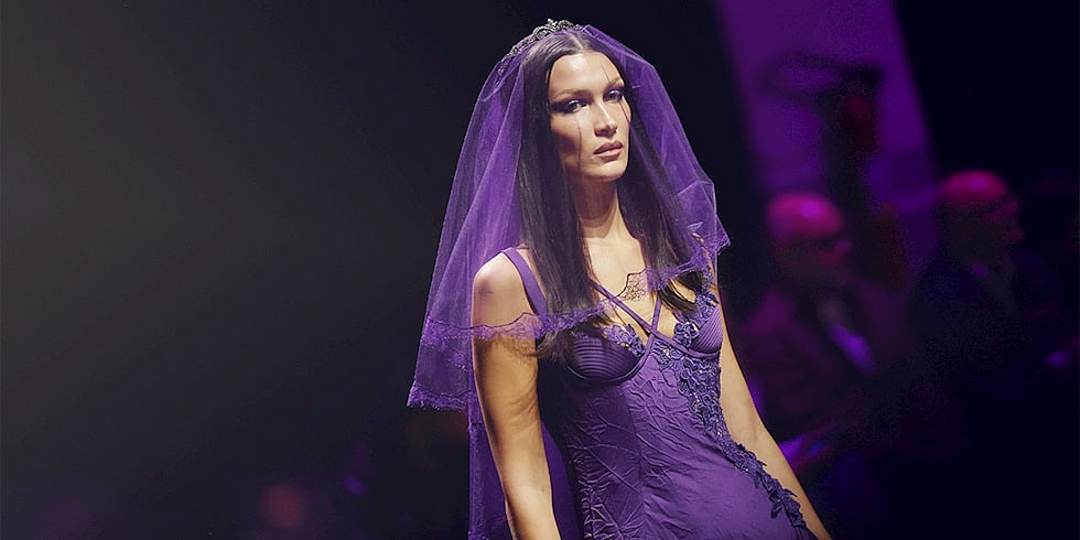 Konvansiyonel Olmayan Gelinlikler