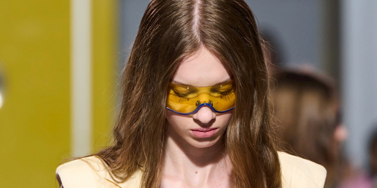 Hızla Yağlanan Saçlar İçin Uzman Rehberi