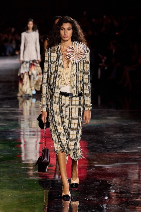 Paris Moda Haftası: Chanel İlkbahar/Yaz 2026 / 19
