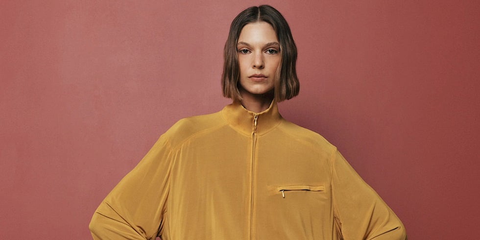 Yeni Feminen: Christopher Esber Pre-Fall 2026