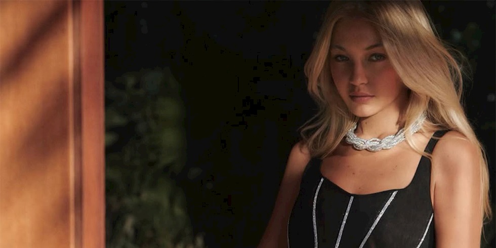 Astroloji ve Stil İkonları: Ünlülerin Haritaları Üzerinden Moda Okuması