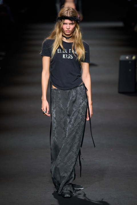 Paris Moda Haftası: Ann Demeulemeester İlkbahar/Yaz 2026 / 1