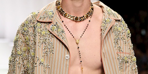 Erkek Takılarında Yeni Dönem