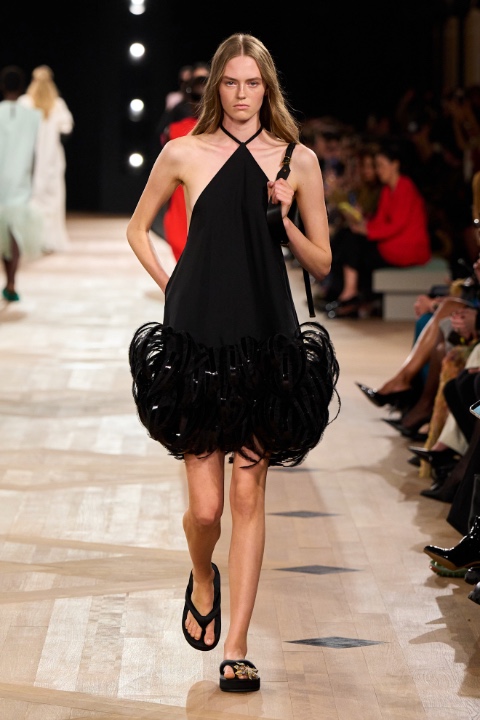 Paris Moda Haftası: Balenciaga İlkbahar/Yaz 2026 / 7