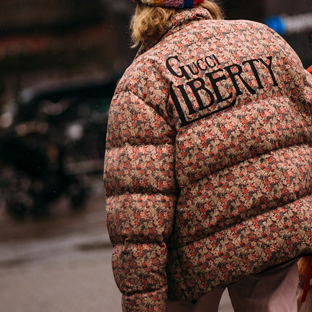 Kış Stilinin Anahtarı: Şişme Montu Şık ve Modern Şekilde Giymenin Yolları