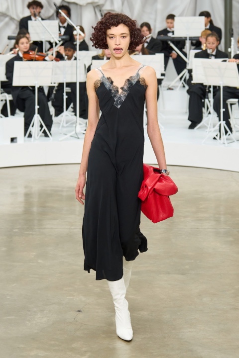 Paris Moda Haftası: Maison Margiela İlkbahar/Yaz 2026 / 12