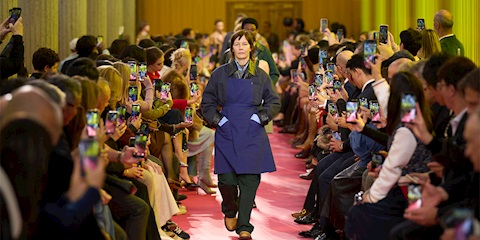 Paris Moda Haftası: Miu Miu İlkbahar/Yaz 2026