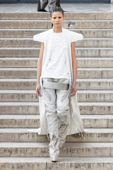Paris Moda Haftası: Rick Owens İlkbahar/Yaz 2026 / 4