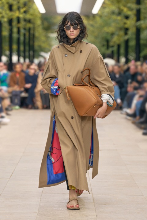 Paris Moda Haftası: Celine İlkbahar/Yaz 2026 / 7