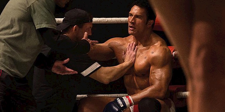 “The Smashing Machine” Venedik’te Ayakta Alkışlandı: Dwayne Johnson’dan Güce ve Kırılganlığa Dair Derin Bir Hikaye