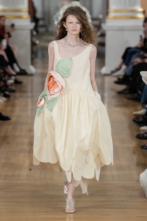 Londra Moda Haftası: Simone Rocha İlkbahar/Yaz 2026 / 1