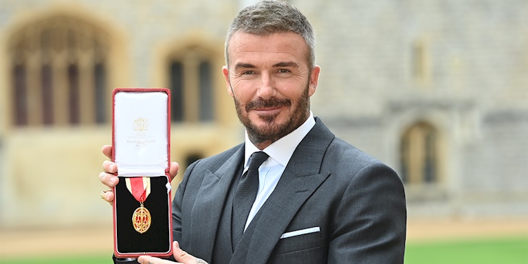 David Beckham, Kral Charles Tarafından Şövalyelikle Onurlandırıldı