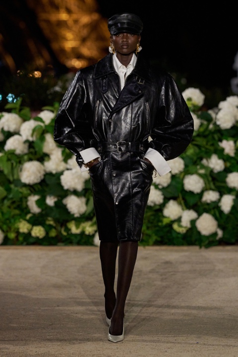 Paris Moda Haftası: Saint Laurent İlkbahar/Yaz 2026 / 1