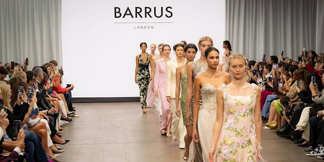 Barrus’un “Anadolu Bahçesi” Londra’da Eğitime Destek İçin Podyumdaydı