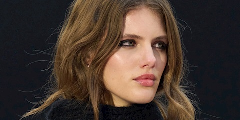 Makyaj Çantalarının Olmazsa Olmazı: En Sevdiğimiz Dudak & Yanak Ürünleri