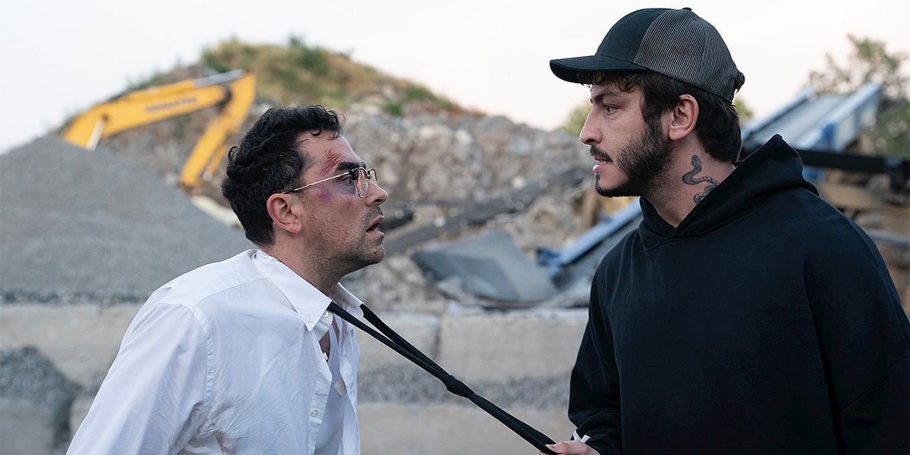 Boran Kuzum, Dan Levy’nin Yeni Dizisi "Big Mistakes"te: Resmi Fragman ve İlk Kareler Yayında