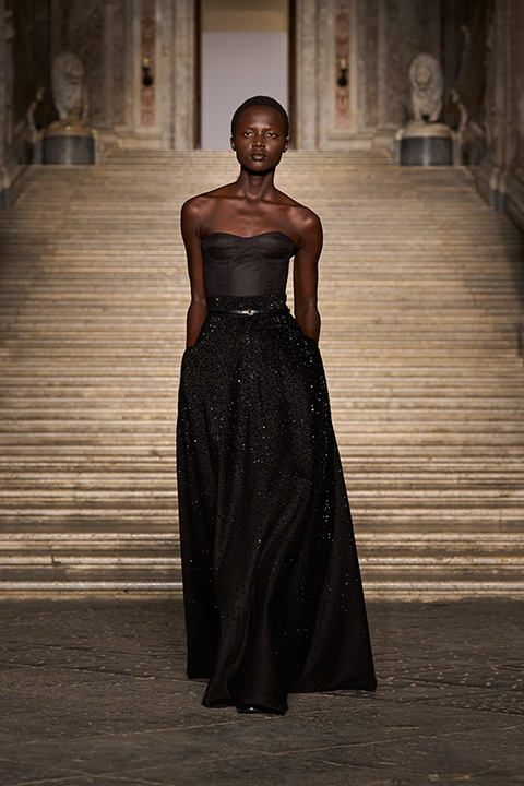 Max Mara 2026 Resort Koleksiyonu Napoli’de Tanıtıldı / 52