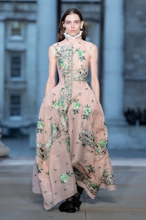 Londra Moda Haftası: Erdem İlkbahar/Yaz 2026 / 5