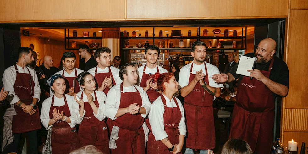 EFENDY | İstanbul, Yeni Menüsünü İlk Kez Dostlarının Masasında Açtı