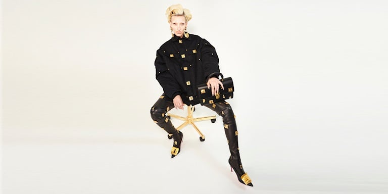 Maksimalist Kapsül Dolap Olur mu? Az Parçayla Karakterli Bir Stil Mümkün