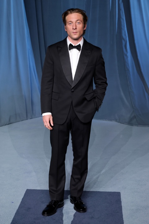 Academy Museum Gala 2025: Hollywood’un Yıldızları ve Moda Dünyası Los Angeles’ta Buluştu / 9