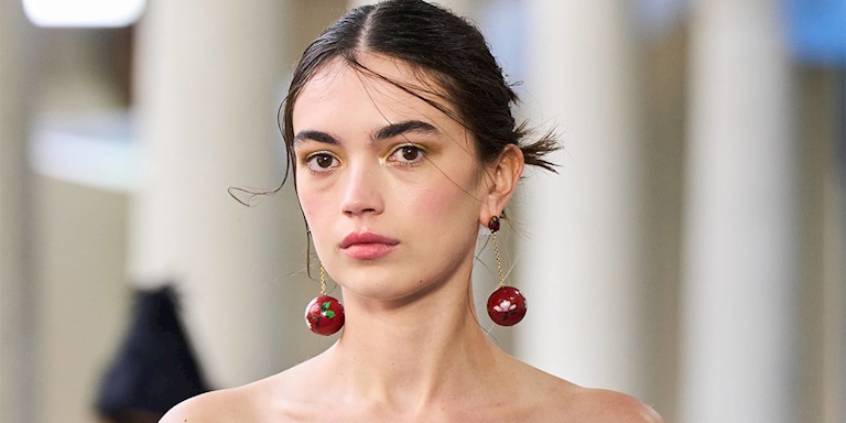 Krem, Losyon ve Jel: Nemlendirici Dokularını Tanıyalım