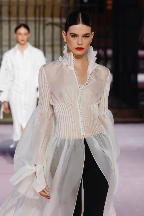 Carolina Herrera İlkbahar/Yaz 2026 / 1