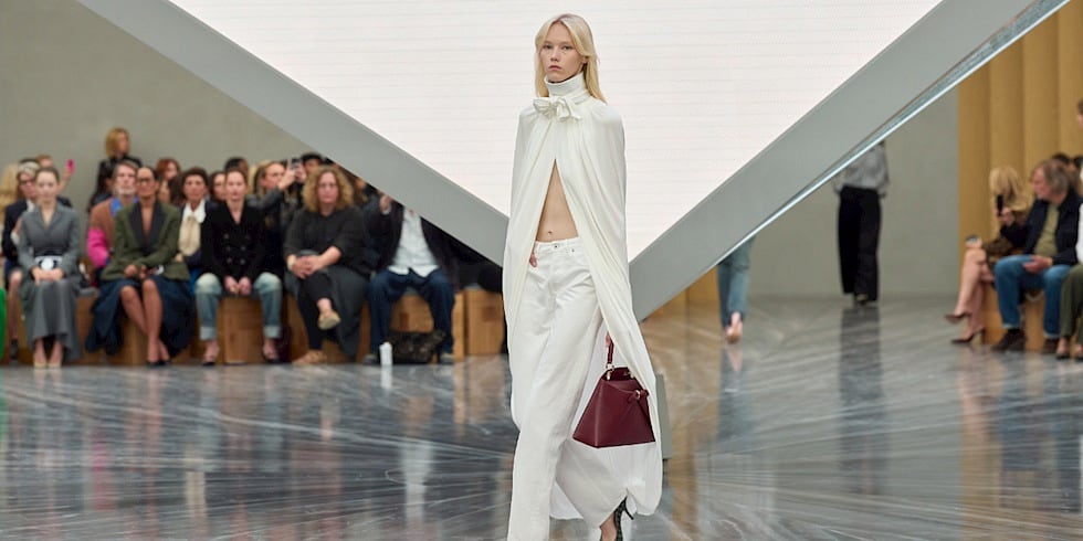 Canlı Yayın: Dior İlkbahar/Yaz 2027 Defilesi