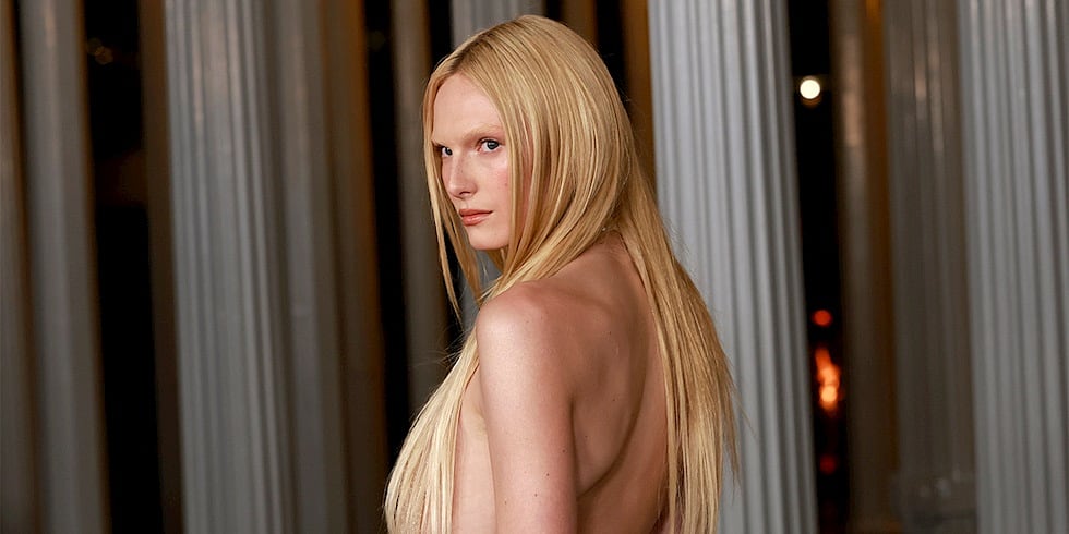 "Peaked": Alex Consani’nin İlk Filmi ve Molly Gordon’ın Yeni Projesi Hakkında Bildiklerimiz