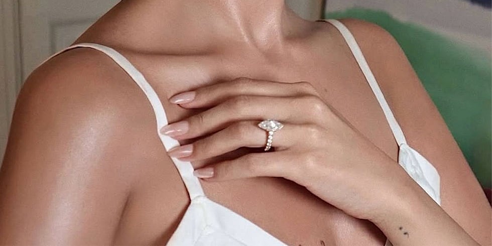 Tırnaklarda Melek Işıltısı: “Angel Mani” Trendi