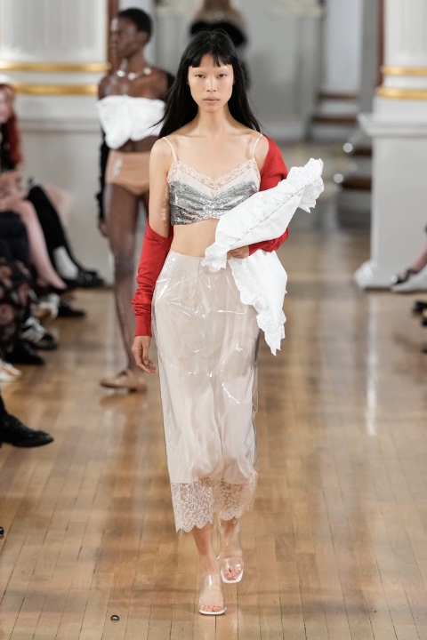 Londra Moda Haftası: Simone Rocha İlkbahar/Yaz 2026 / 8