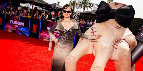 Wednesday 2. Sezonda Büyük Bir Sürprizle Geri Dönüyor 