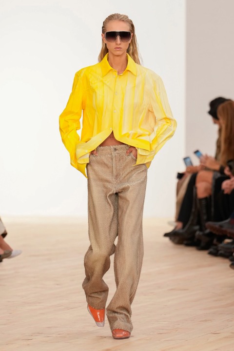 Paris Moda Haftası: Loewe İlkbahar/Yaz 2026 / 4