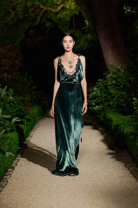 Dior'un Yeni Yüksek Mücevher Koleksiyonu Tanıtıldı / 9