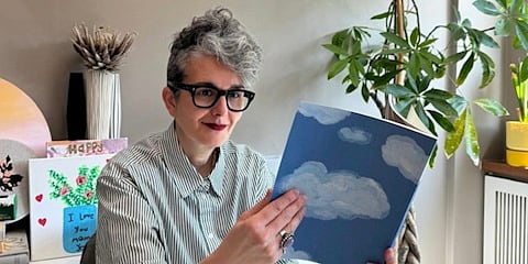 Sanatçı Emel Kurhan’ın “İstanbul” Kitabı 