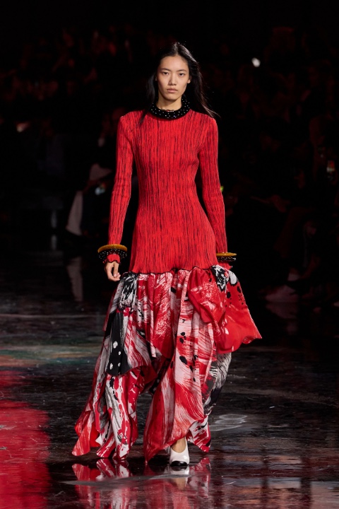Paris Moda Haftası: Chanel İlkbahar/Yaz 2026 / 17