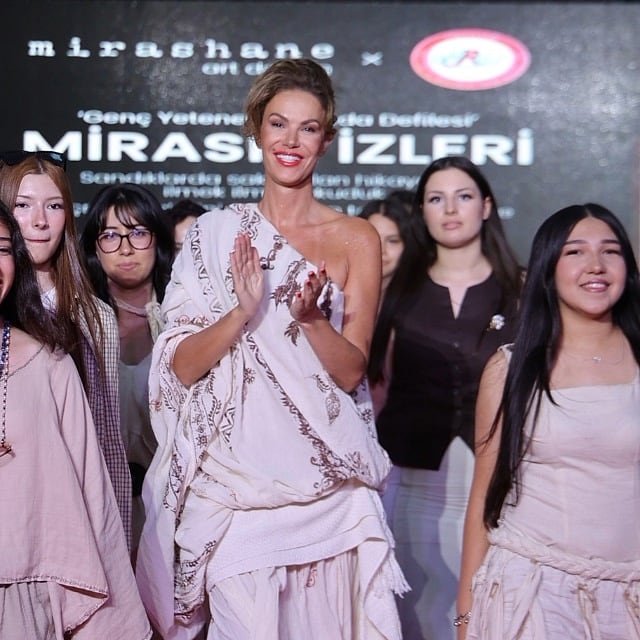 Mirasın İzleri, Geleneksel Zanaatı Günümüz Moda Diline Taşıyor