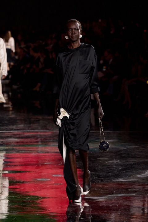 Paris Moda Haftası: Chanel İlkbahar/Yaz 2026 / 13