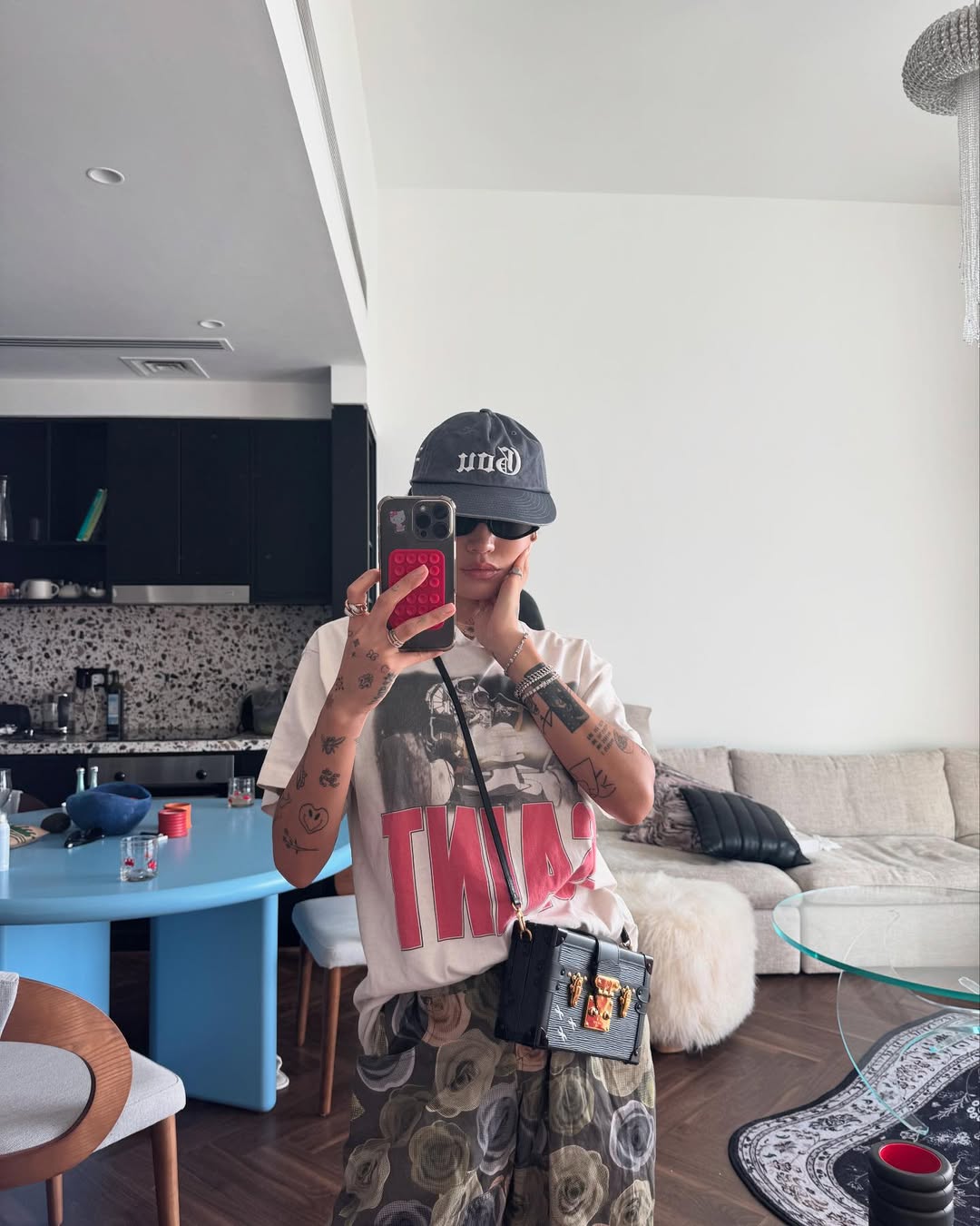 Elektronik Müziğin Cool Kızı Peggy Gou'nun Stil Dünyası / 9