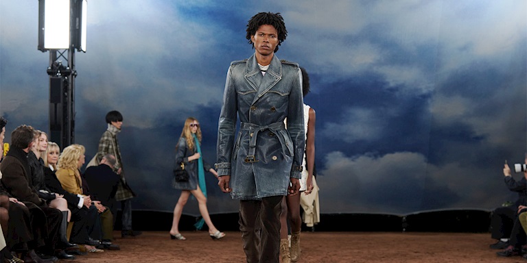 Londra Moda Haftası: Burberry İlkbahar/Yaz 2026