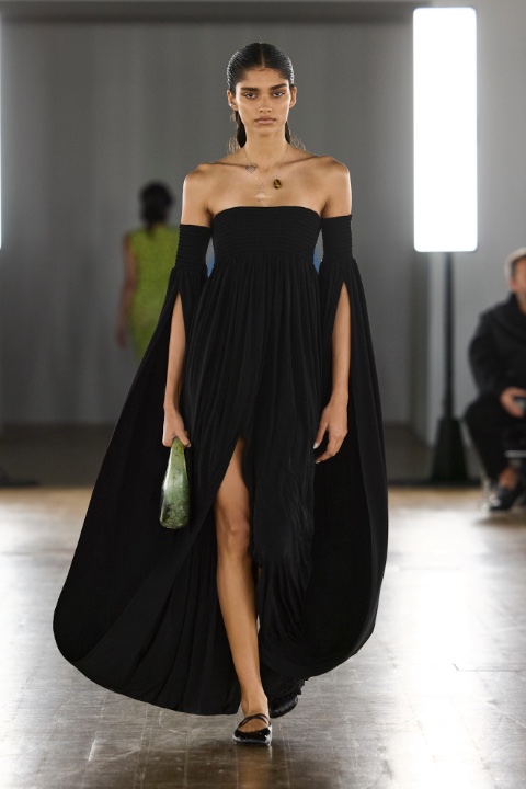 Paris Moda Haftası: Coperni İlkbahar/Yaz 2026 / 9