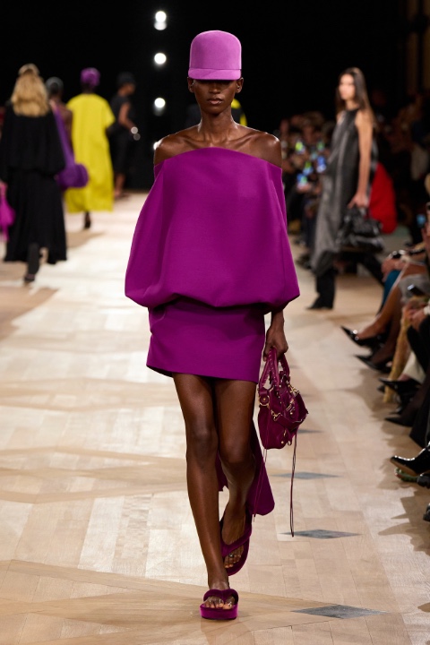 Paris Moda Haftası: Balenciaga İlkbahar/Yaz 2026 / 15