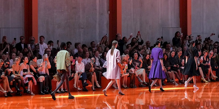 Milano Moda Haftası: Prada İlkbahar/Yaz 2026